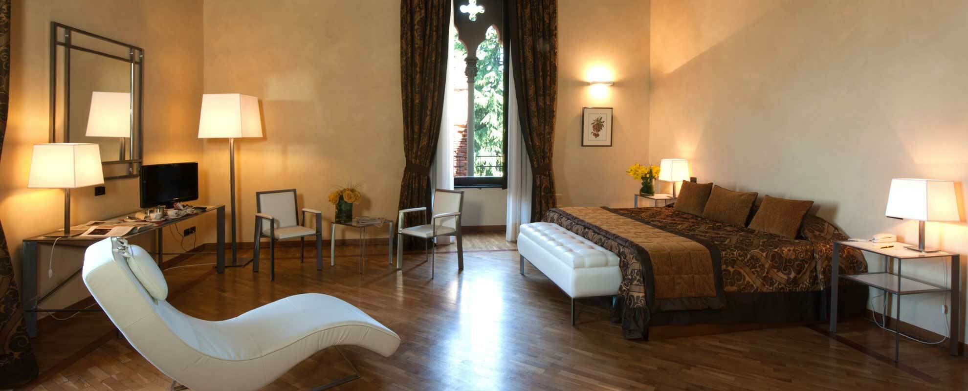 Castello Di Carimate Hotel Exterior foto